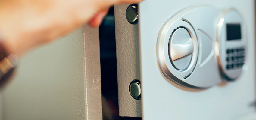 Fingerprint Safe Openers in Villa Park, CA